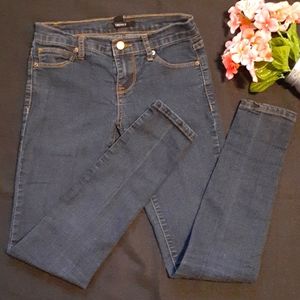 Forever 21 Size 24 Skinny Jeans